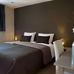 Hotel-restaurant Thuis!