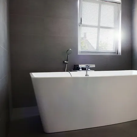 Hotel-restaurant Thuis! Hotel Dinteloord