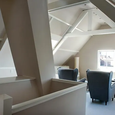 Hotel-restaurant Thuis! 3* Dinteloord