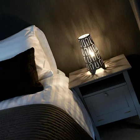 Hotel-restaurant Thuis!