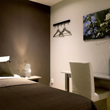 Hotel Hotel-restaurant Thuis! 3*