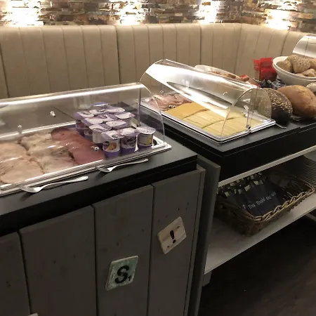 Hotel-restaurant Thuis!