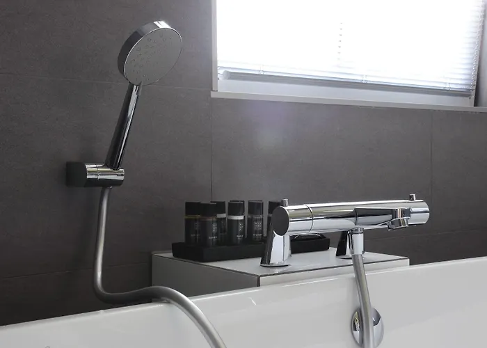 Hotel-restaurant Thuis!