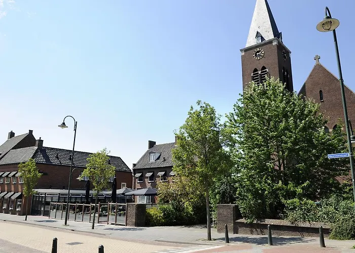 Hotel-restaurant Thuis! 3*