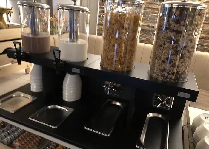 Hotel-restaurant Thuis! Dinteloord