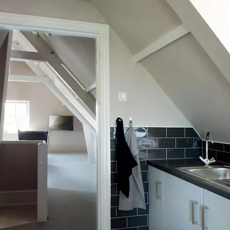 Hotel-restaurant Thuis! Hotel 3*