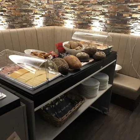 Hotel Hotel-restaurant Thuis! 3*