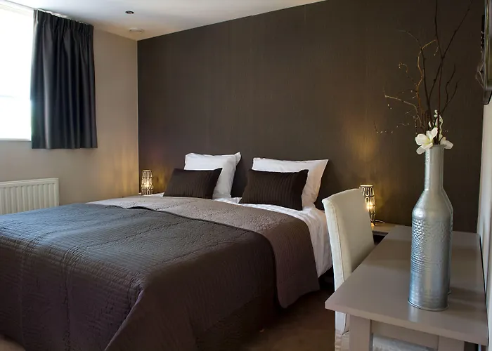 Hotel-restaurant Thuis!