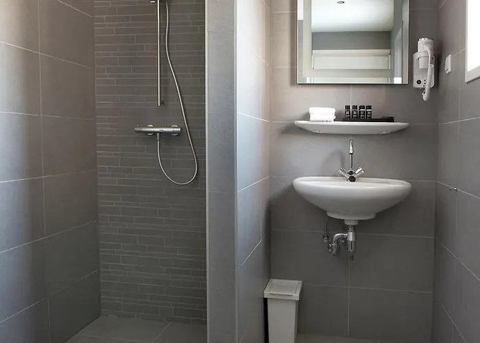 Hotel-restaurant Thuis! 3* Dinteloord