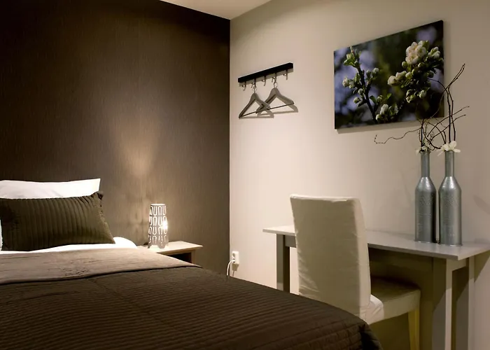 Hotel Hotel-restaurant Thuis! 3*